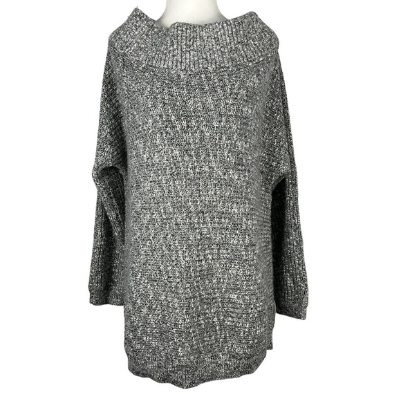 NEW WITH‎ TAGS EXPRESS OFF SHOULDER HEAVY KNIT SWEATER - Picture 1 of 11